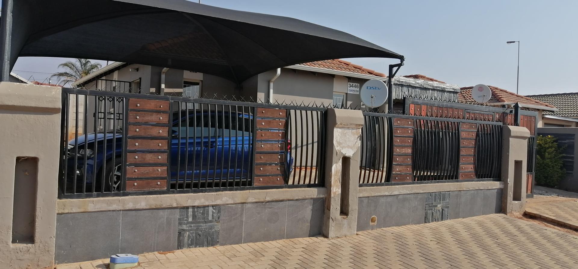 3 Bedroom House for sale in Mamelodi P24113255286