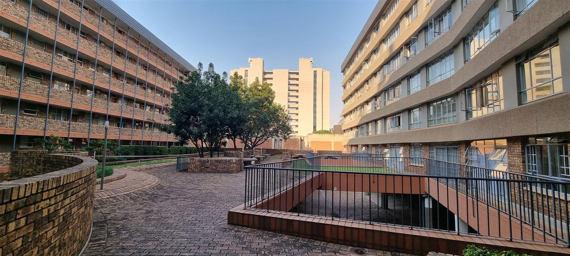 2 Bedroom Apartment / flat for sale in Hatfield P24111722794