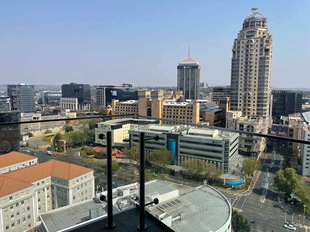 1 Bedroom Apartment / flat to rent in Sandton Central P24114084023