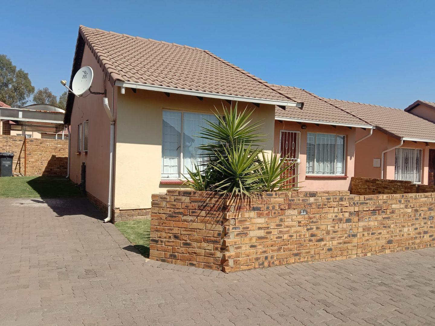 Ormonde Property Townhouses for sale in Ormonde Page 2