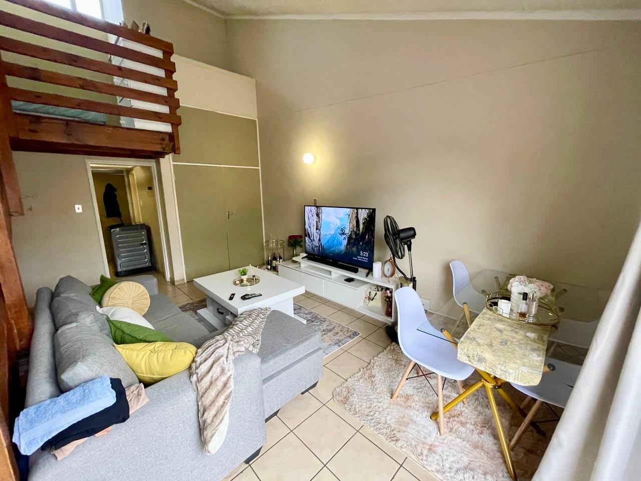 1 Bedroom Apartment / flat for sale in Riviera Riviera Lofts, First