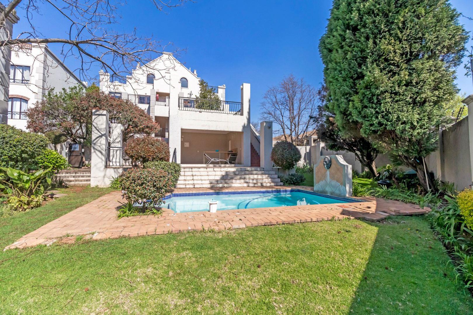 2 Bedroom Apartment / flat for sale in Waverley P24113259406