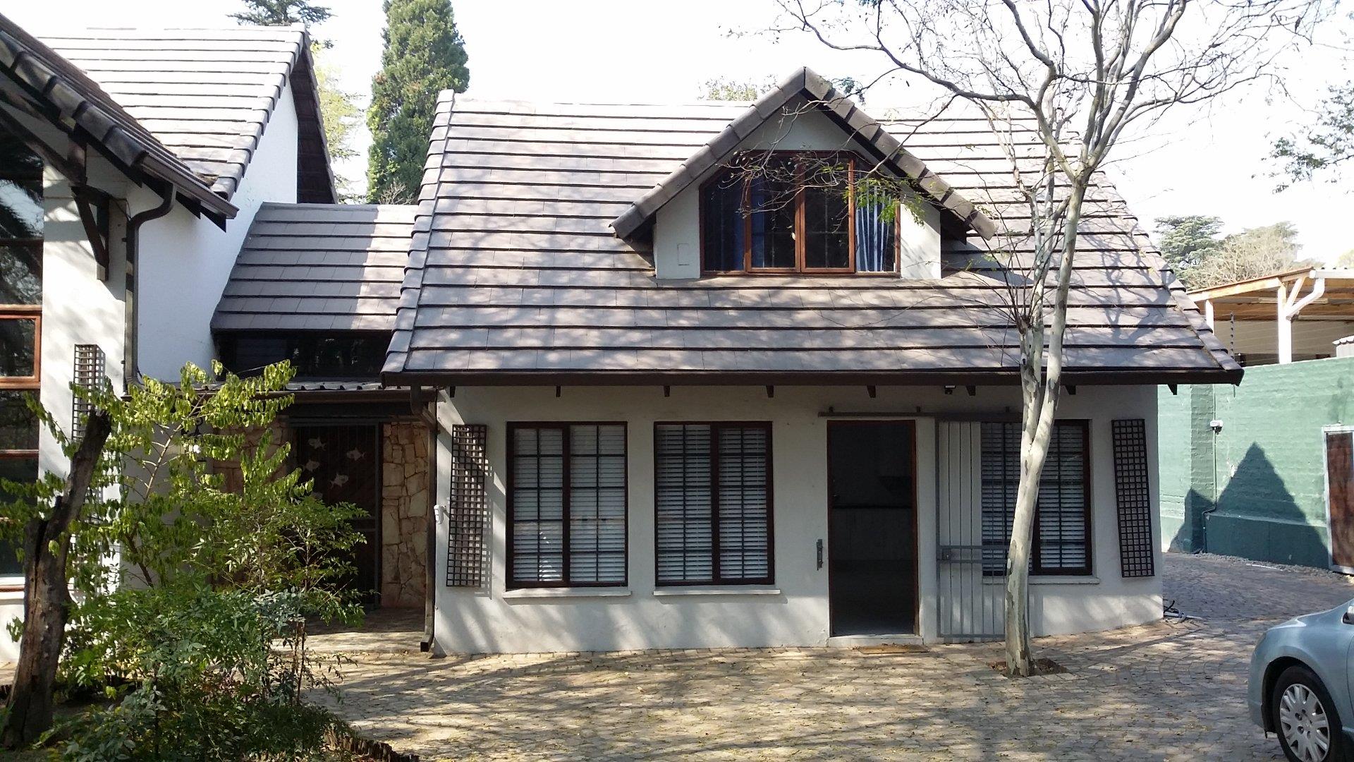 Commercial property to rent in Ferndale P24113260392