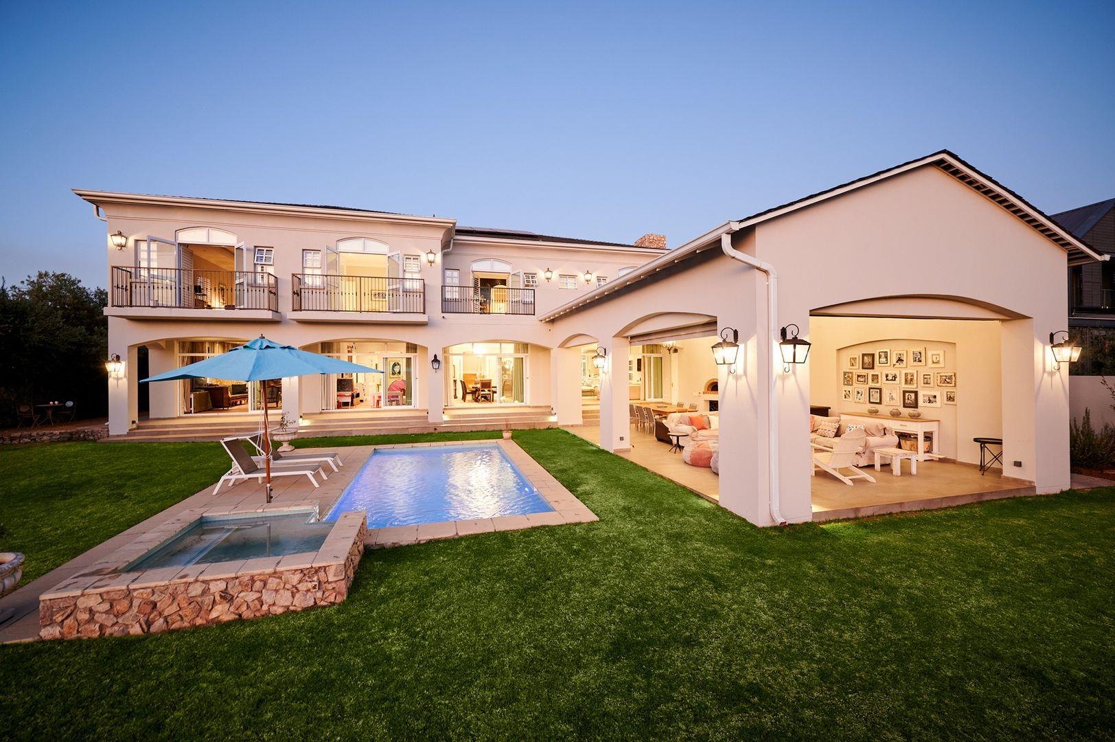 5 Bedroom House for sale in Waterfall Country Estate 3202 Waterfall