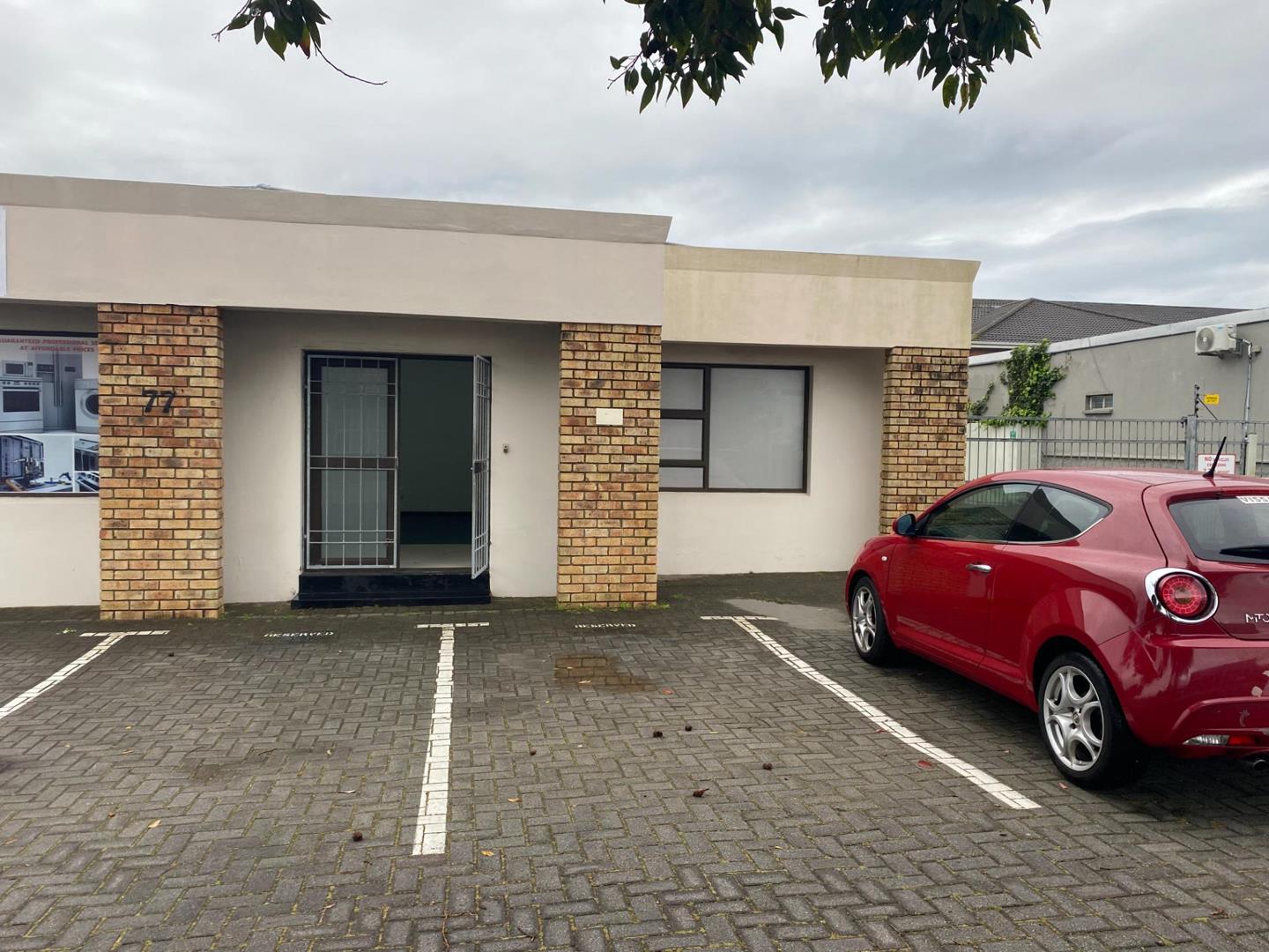 Commercial property to rent in Newton Park 77 Pickering Street P24