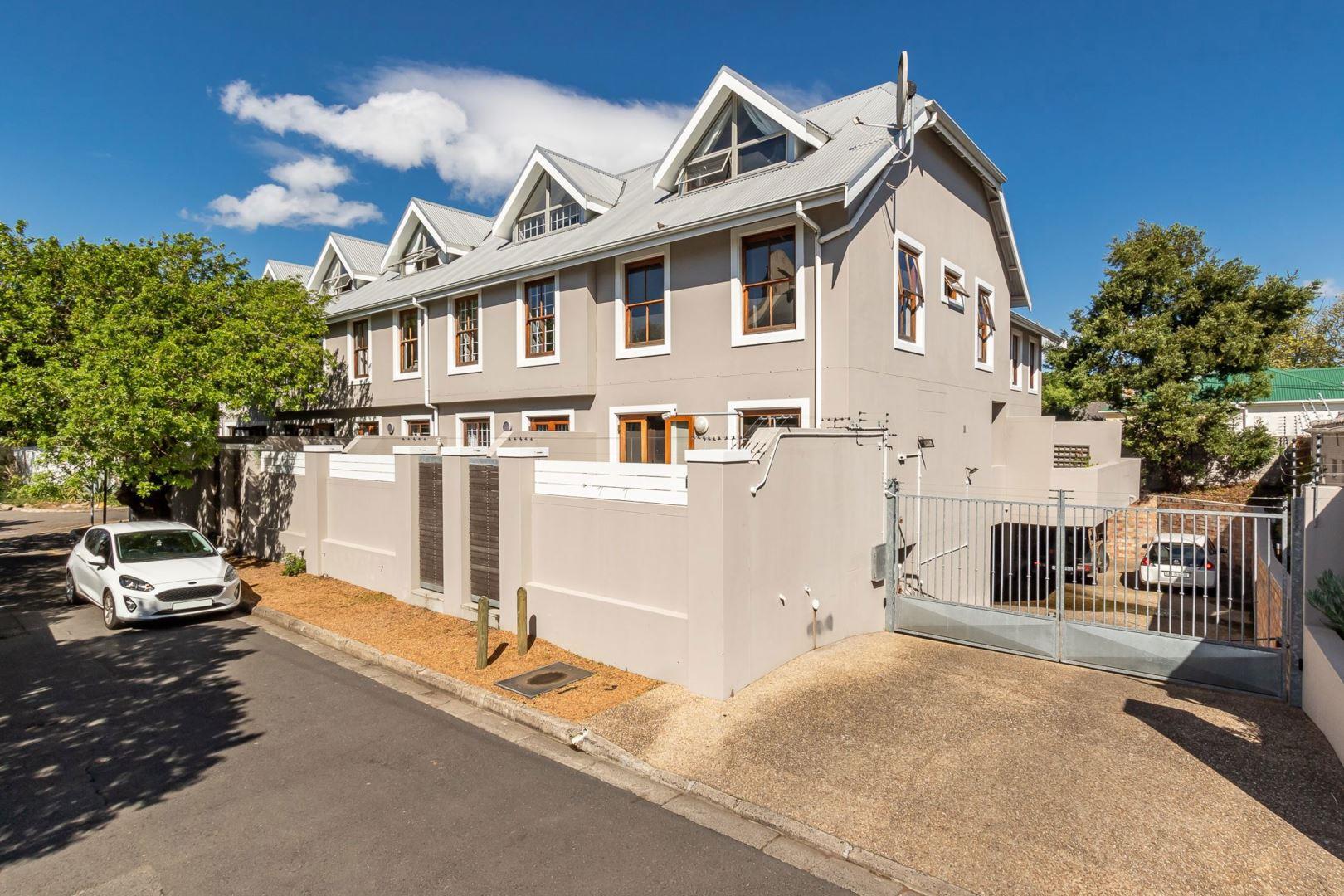 Claremont, Cape Town Property Townhouses for sale in Claremont, Cape