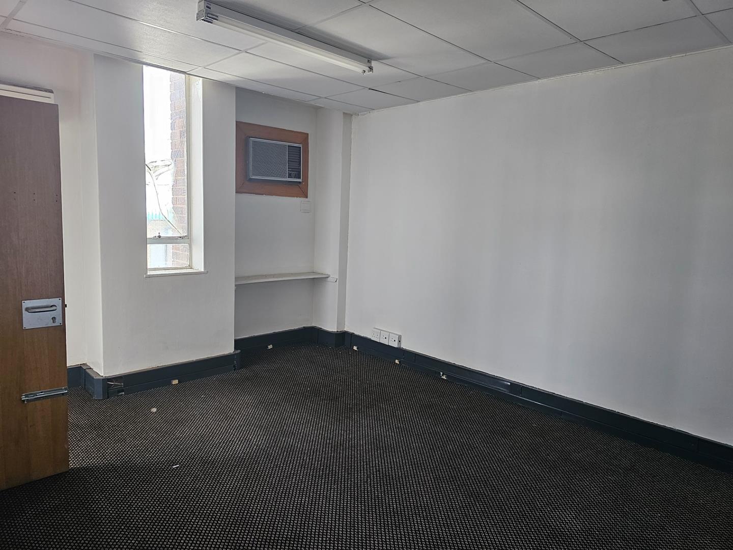 Commercial property to rent in Rustenburg Central P24113271526