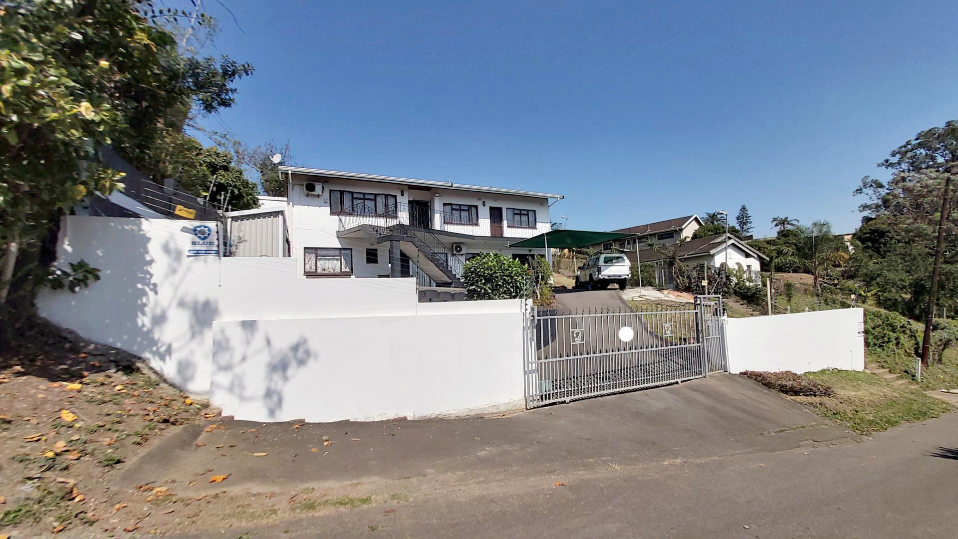 5 Bedroom House for sale in Kenville P24113273324