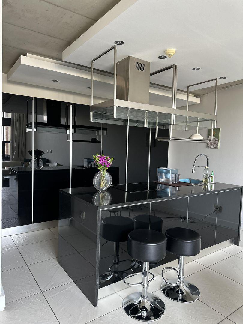 1 Bedroom Apartment / flat to rent in Melrose Arch P24113294537