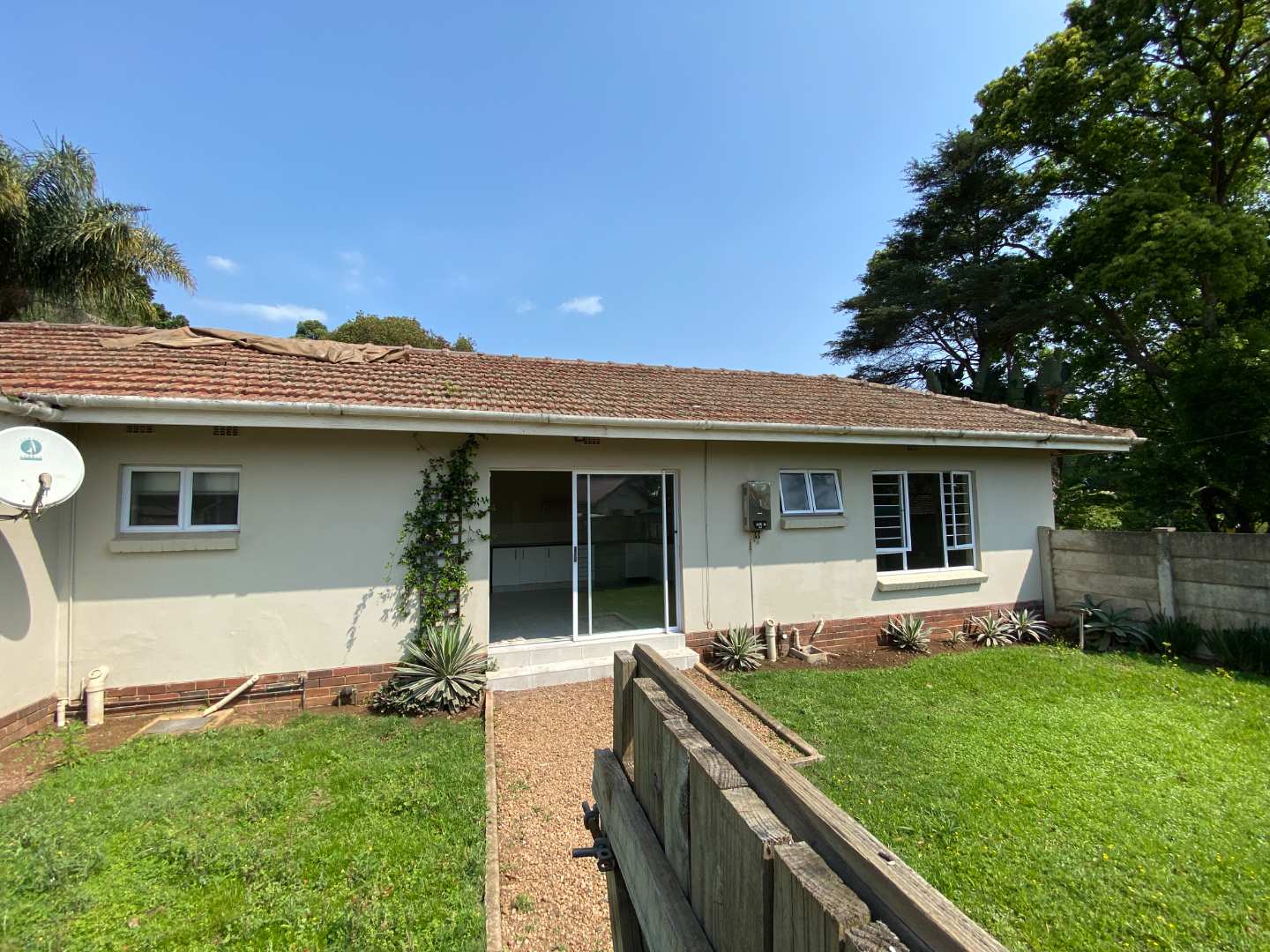 Apartments / flats to rent in Hillcrest Hillcrest Property