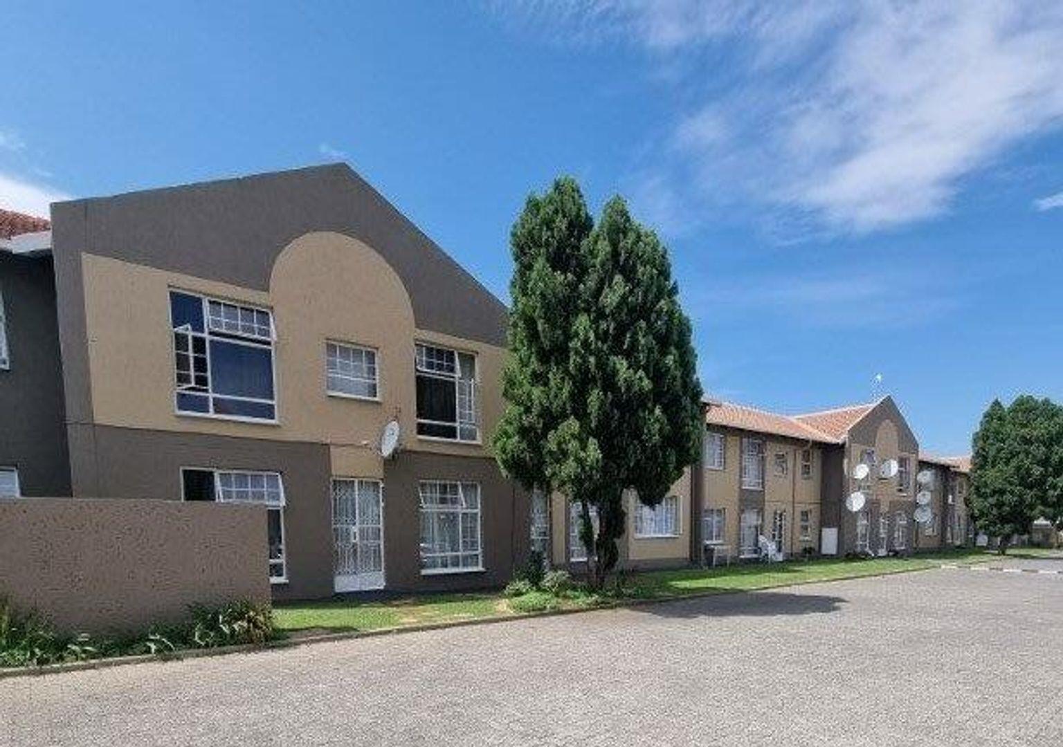Verwoerdpark, Alberton Property Apartments / flats for sale in