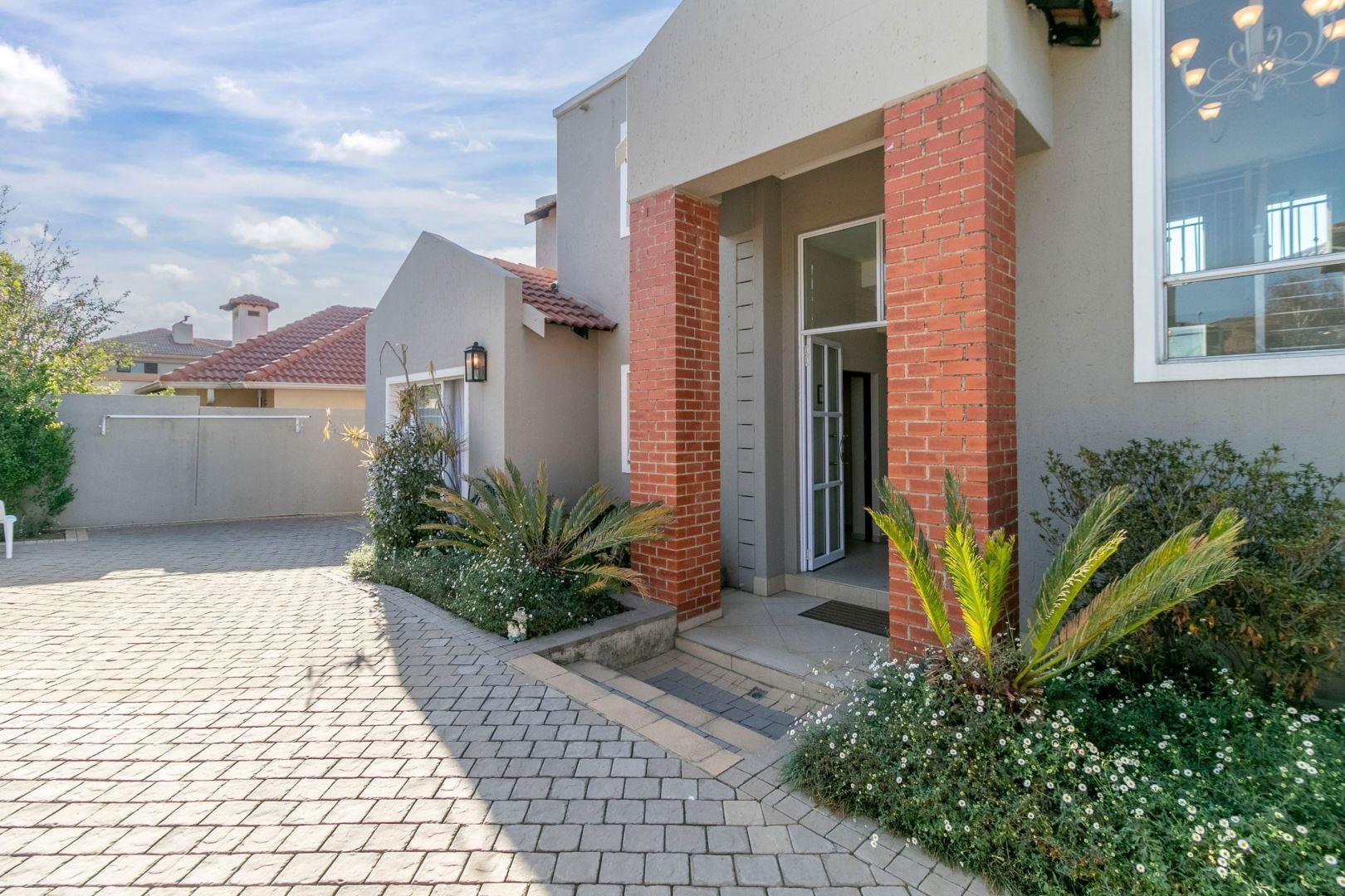 Greenstone Hill Property Property and houses for sale in Greenstone