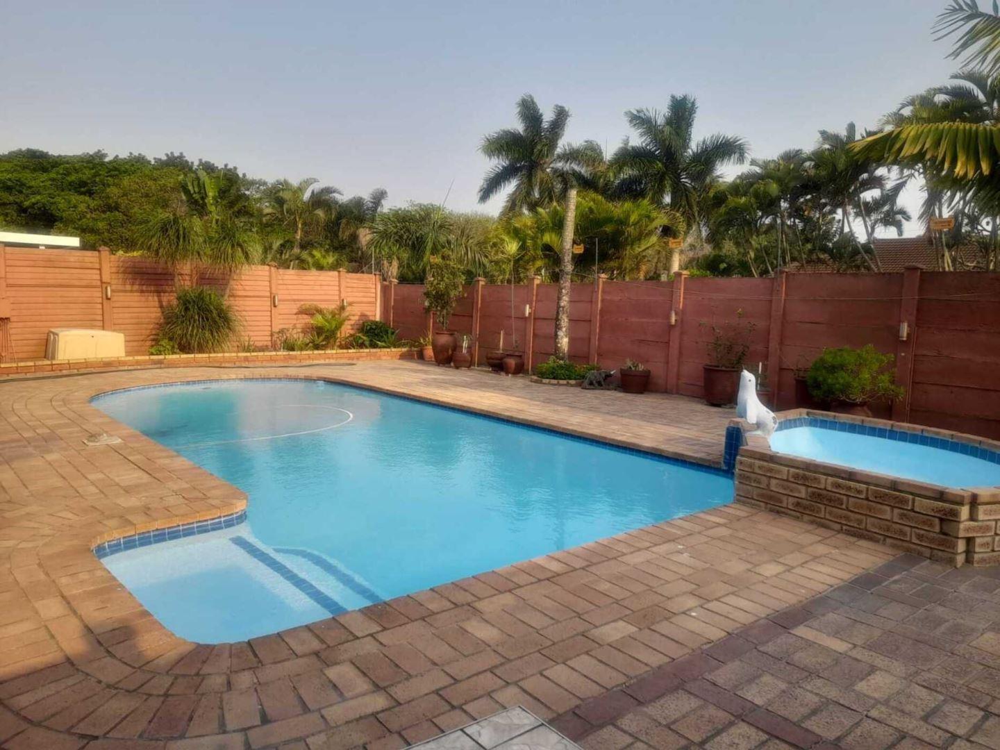 3 Bedroom House for sale in Arboretum P24113302898