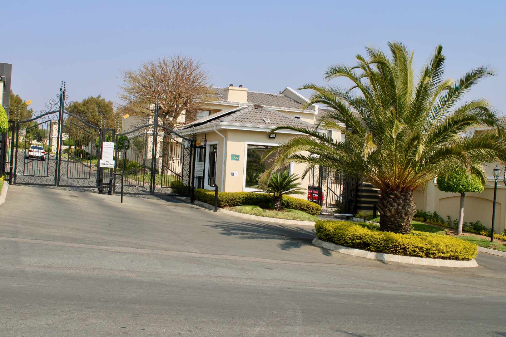 Halfway Gardens Property Property and houses to rent in Halfway