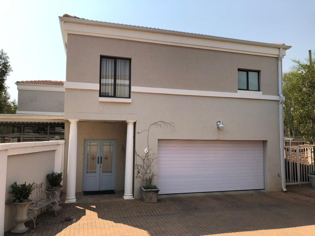 Silver Lakes Property Townhouses for sale in Silver Lakes