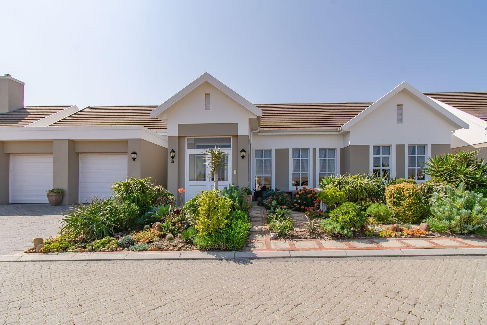 Dennegeur Property Property and houses for sale in Dennegeur