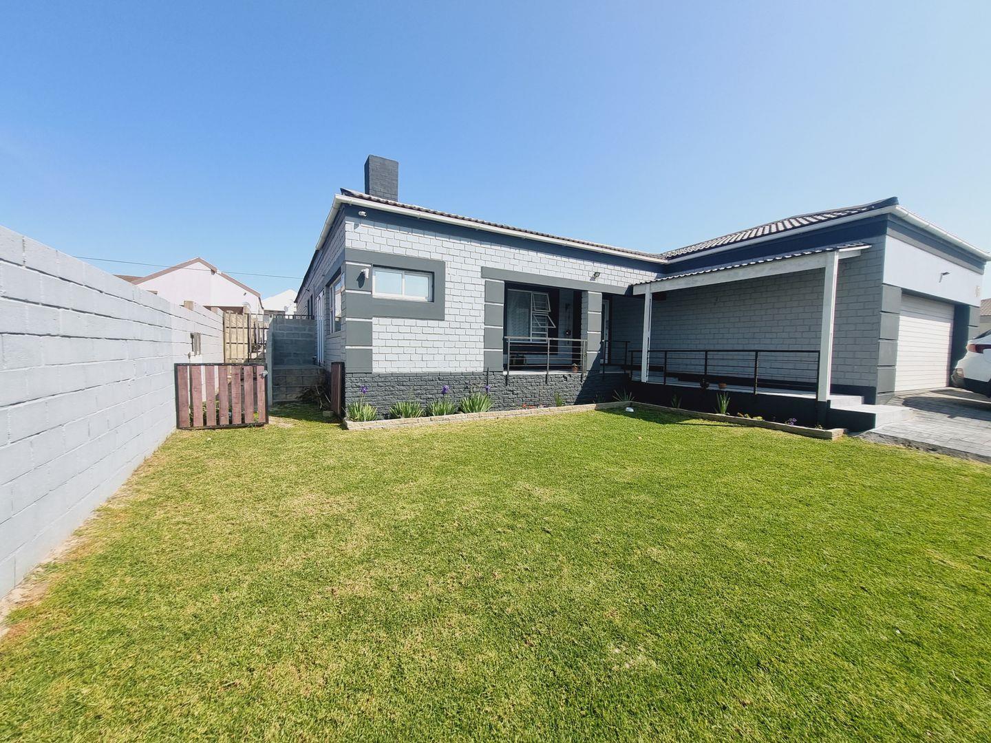 Bluewater Bay, Saldanha Property Property and houses for sale in