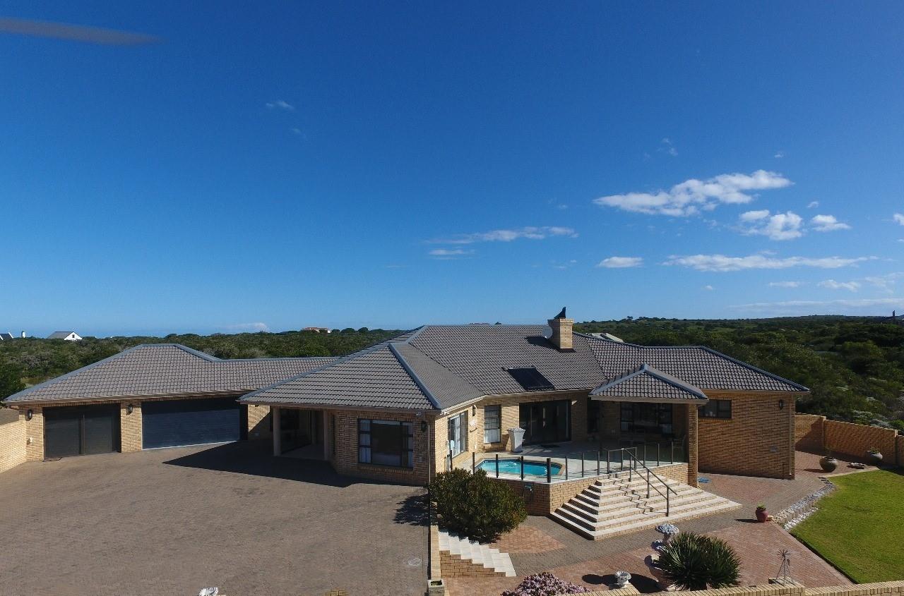 Still Bay Property Houses for sale in Still Bay