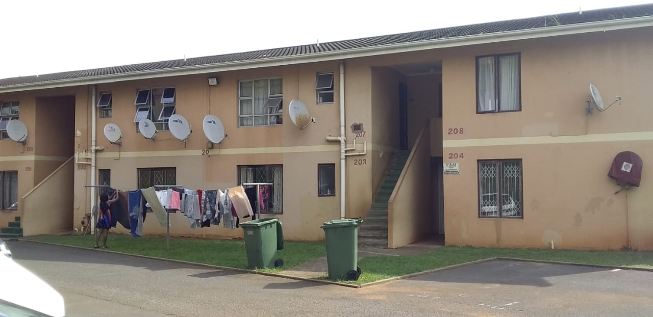 3 Bedroom Apartment / flat for sale in Montclair P24113315592