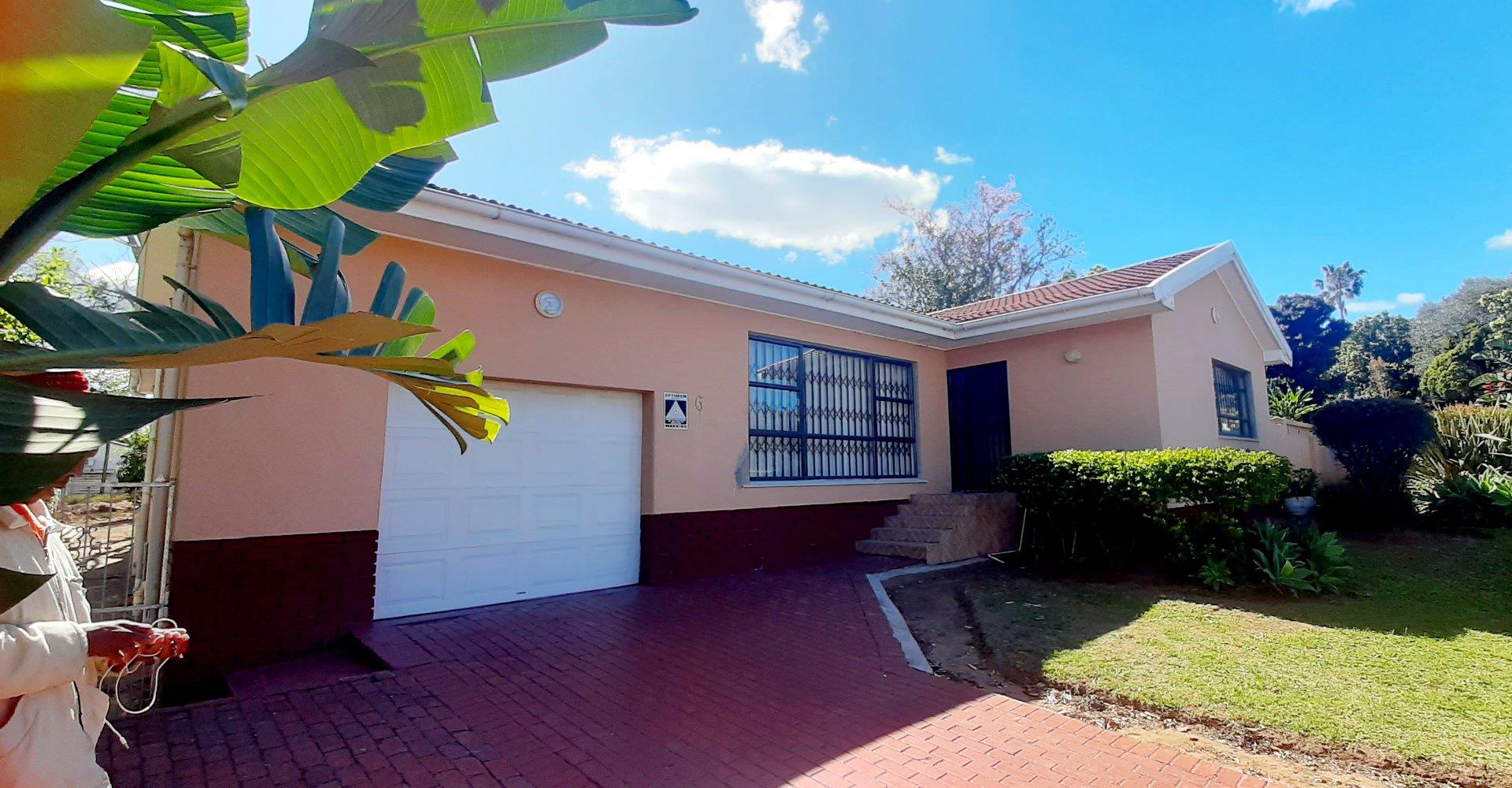 4 Bedroom House for sale in Headlands P24106315717