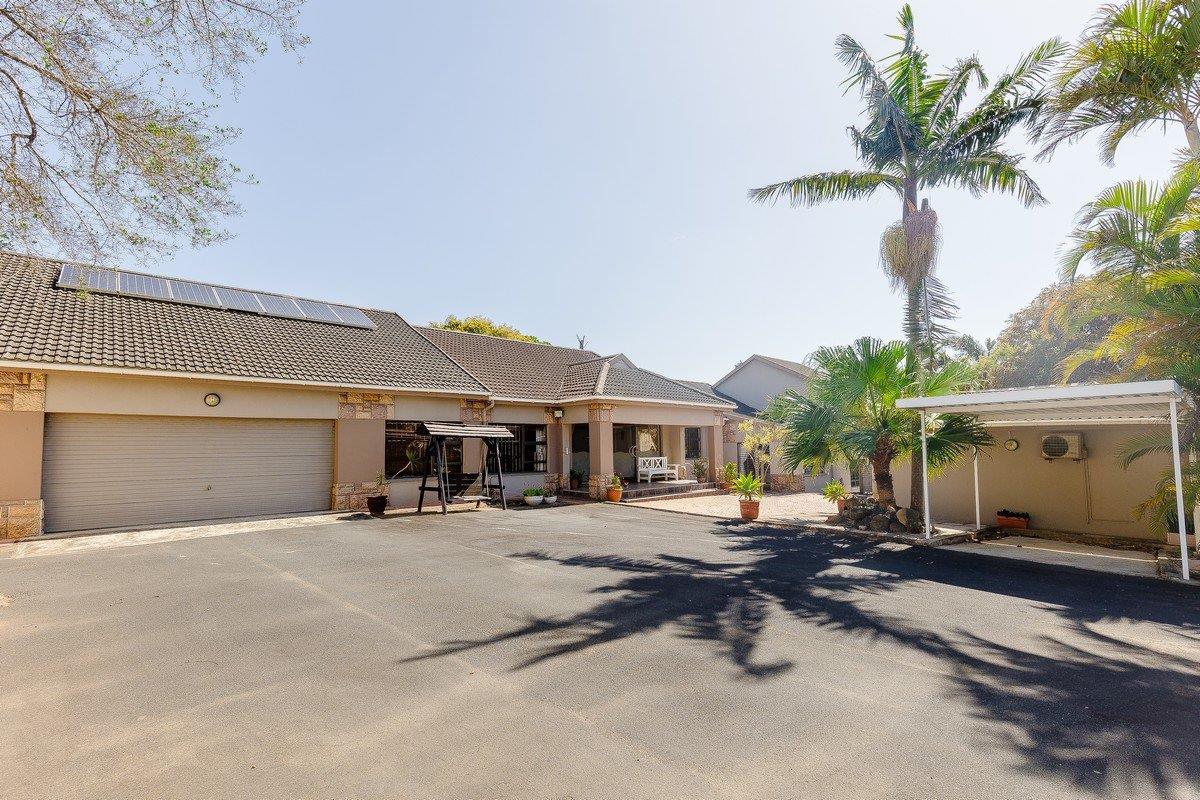 6 Bedroom House for sale in Oslo Beach P24113316838