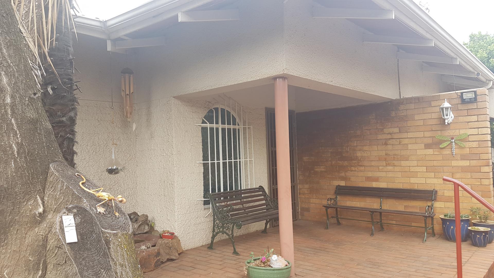 3 Bedroom House for sale in Wychwood P24113265266