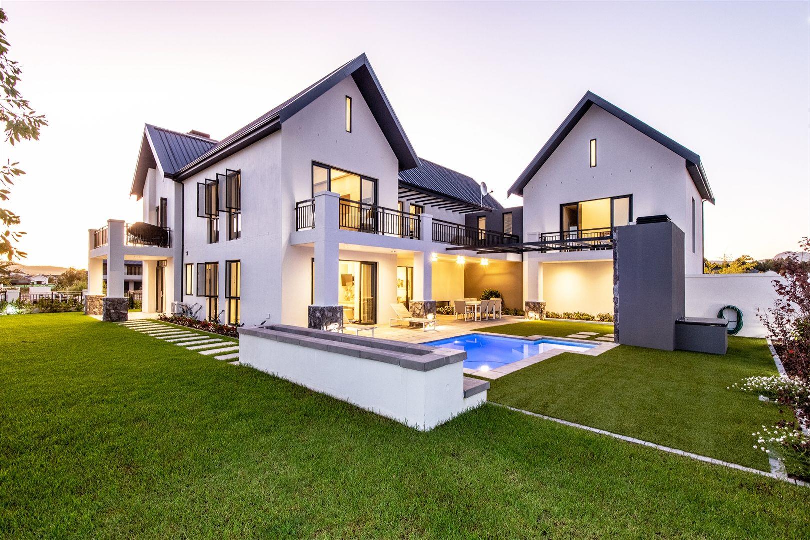 Val De Vie Estate Property Houses for sale in Val De Vie Estate