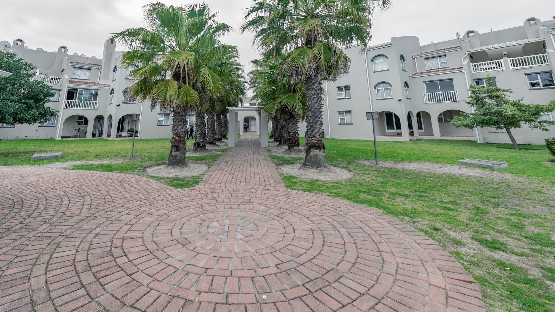 Property for sale in Western Cape Apartments / flats for sale in