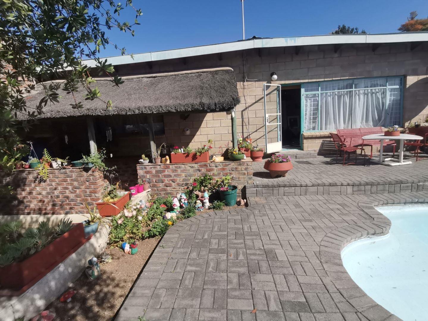 3 Bedroom House for sale in King Williams Town Central P24113321690