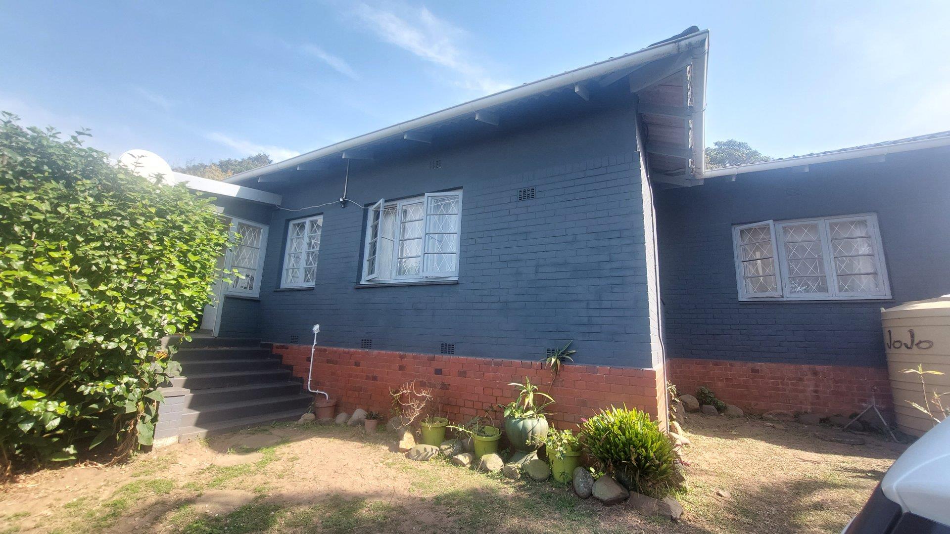 2 Bedroom House for sale in Southport Ask Agent for Address P24