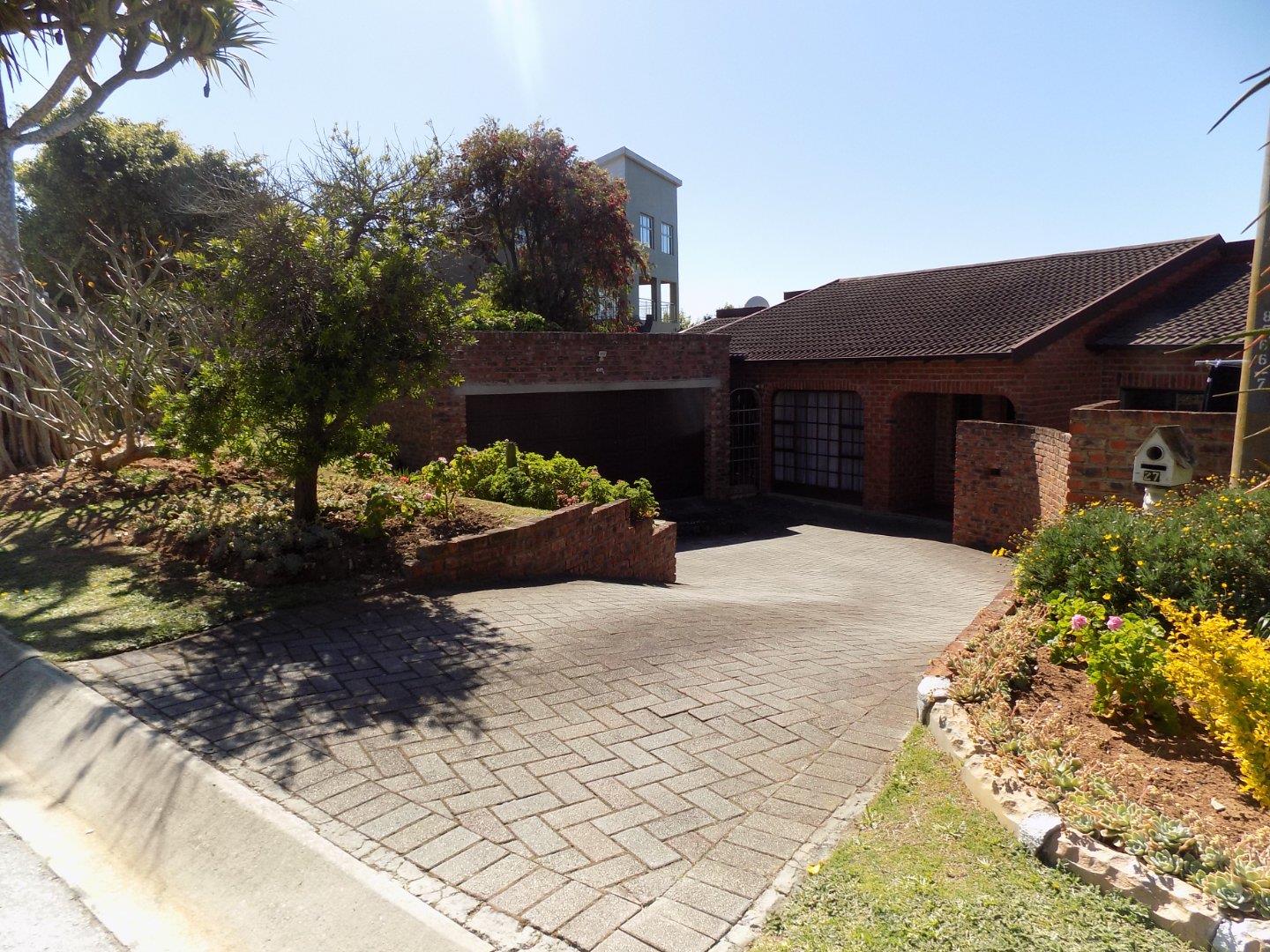 Mangold Park Property Property and houses for sale in Mangold Park