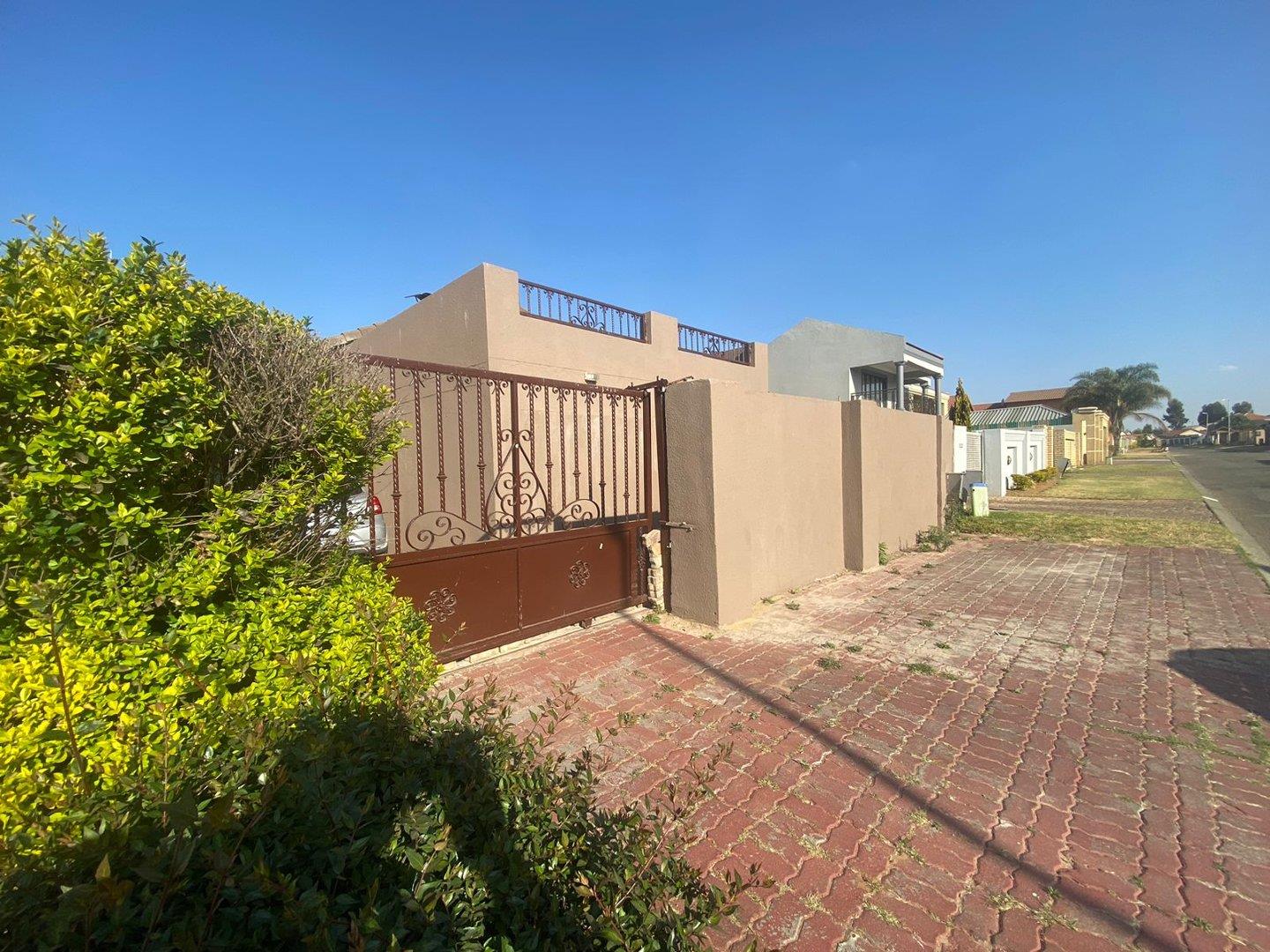 Ormonde Property Property and houses for sale in Ormonde Property24