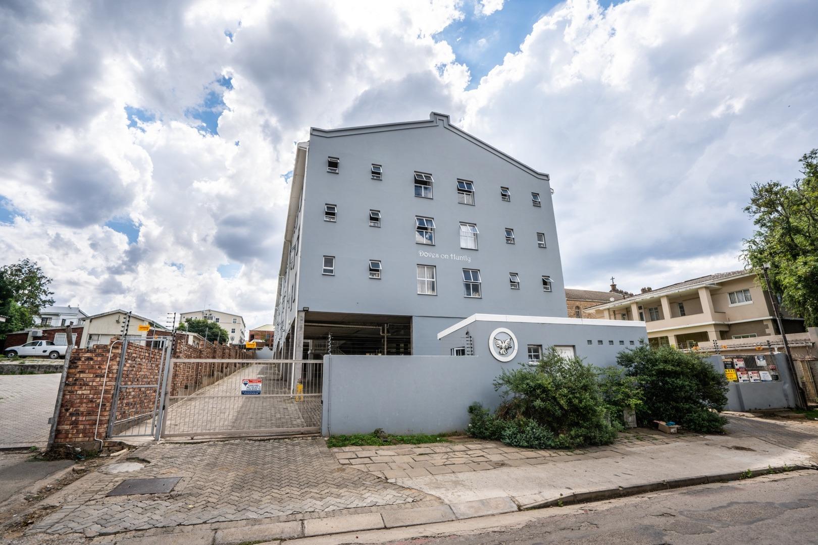 Apartments / flats to rent in Grahamstown Grahamstown Property