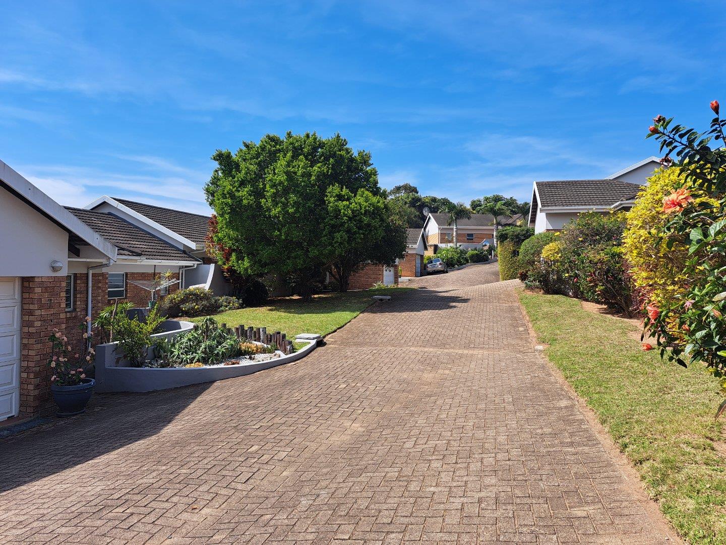 3 Bedroom Townhouse for sale in Margate 87 Cranbrook Road P24113332509