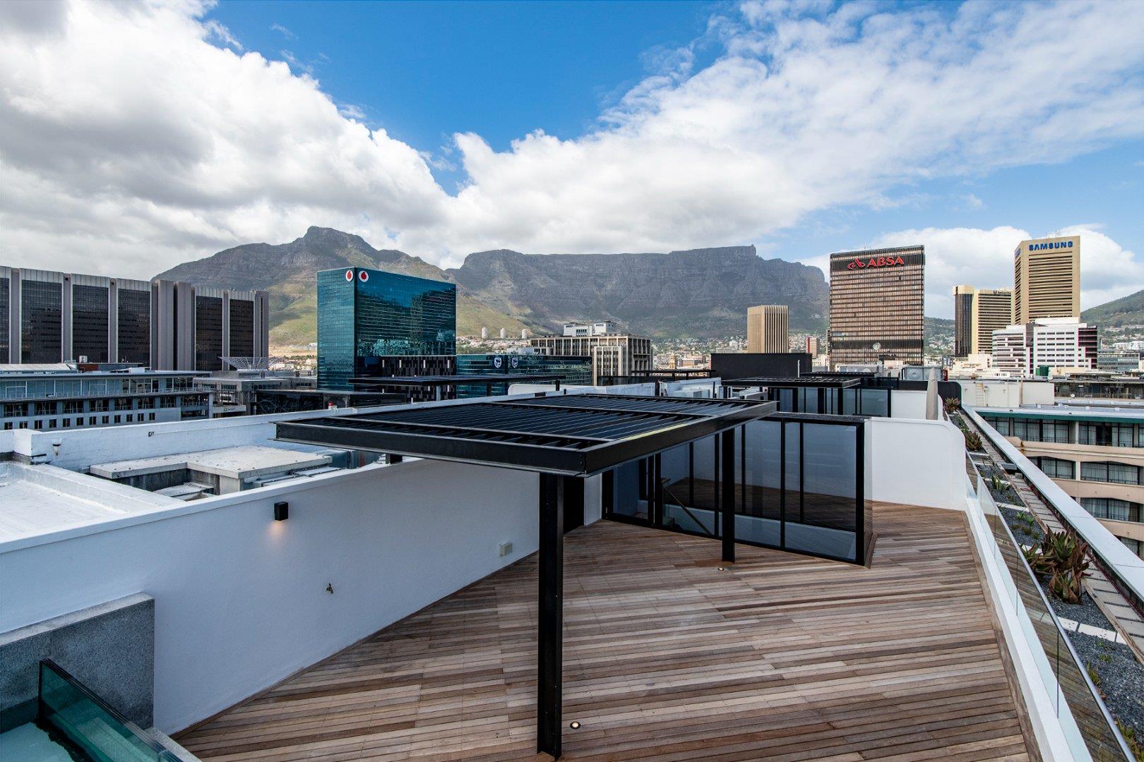 2 Bedroom Apartment / flat for sale in Cape Town City Centre 252