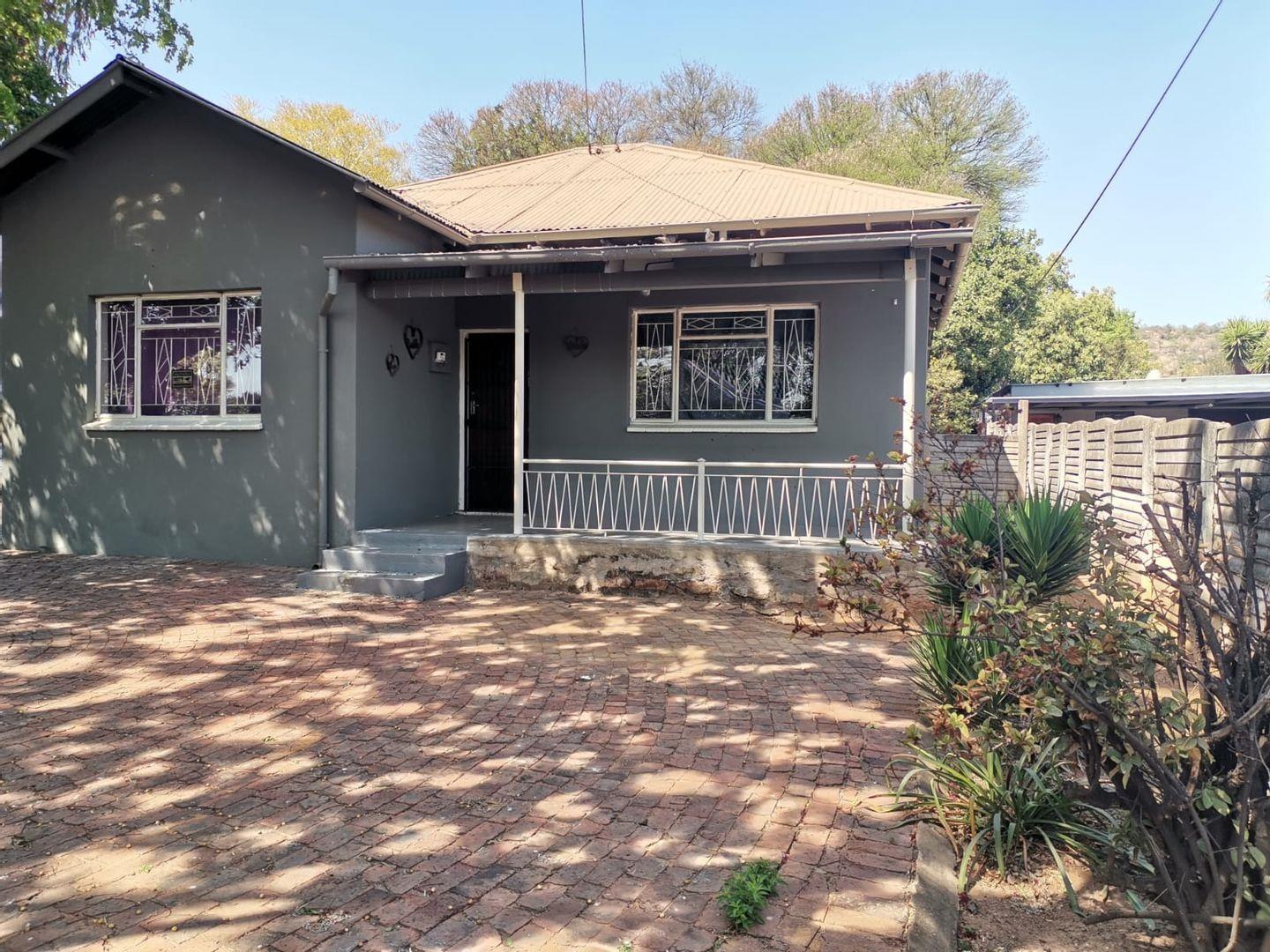 Eloffsdal Property Houses for sale in Eloffsdal