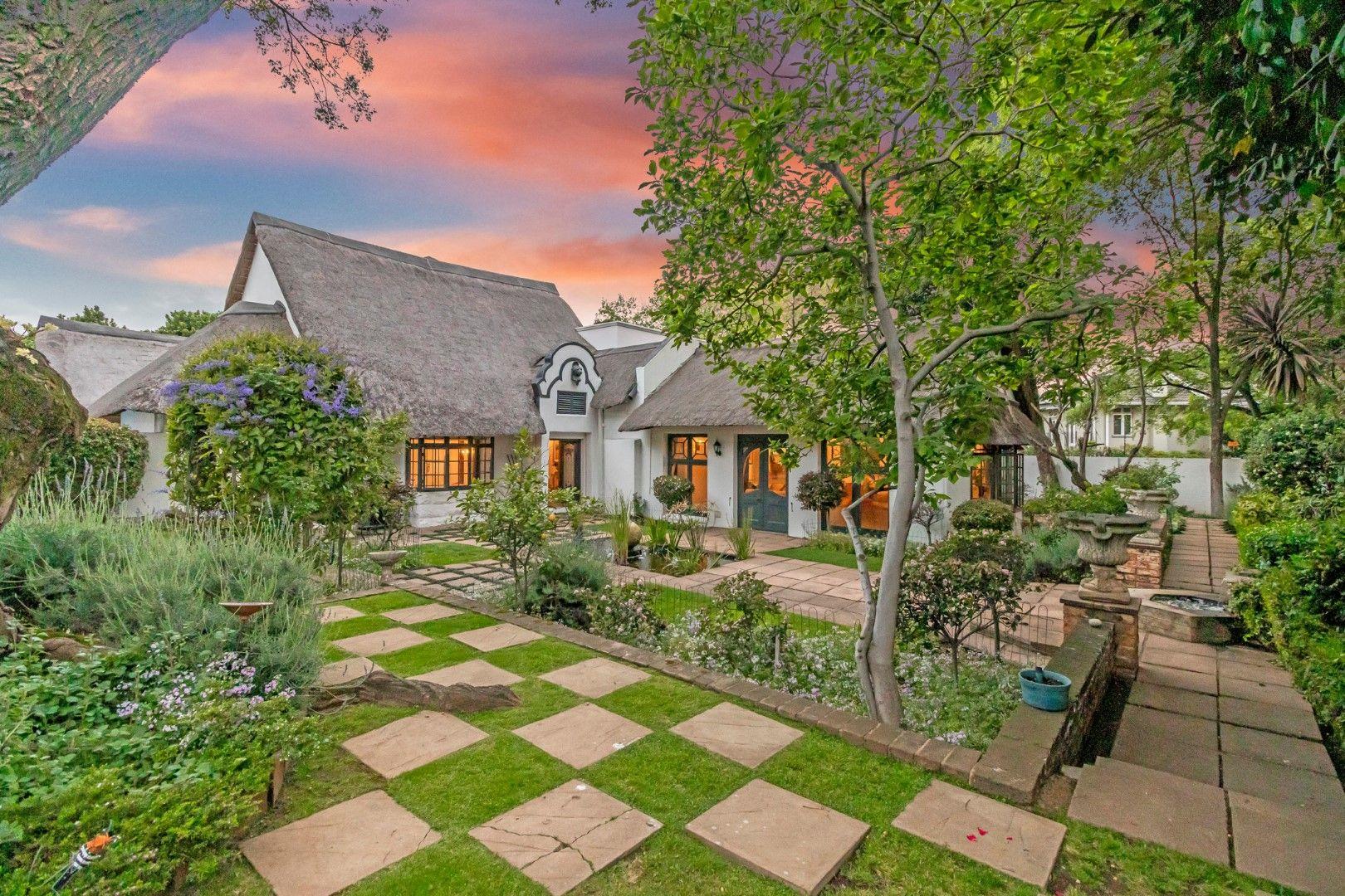 4 Bedroom House for sale in Melrose P24113333863