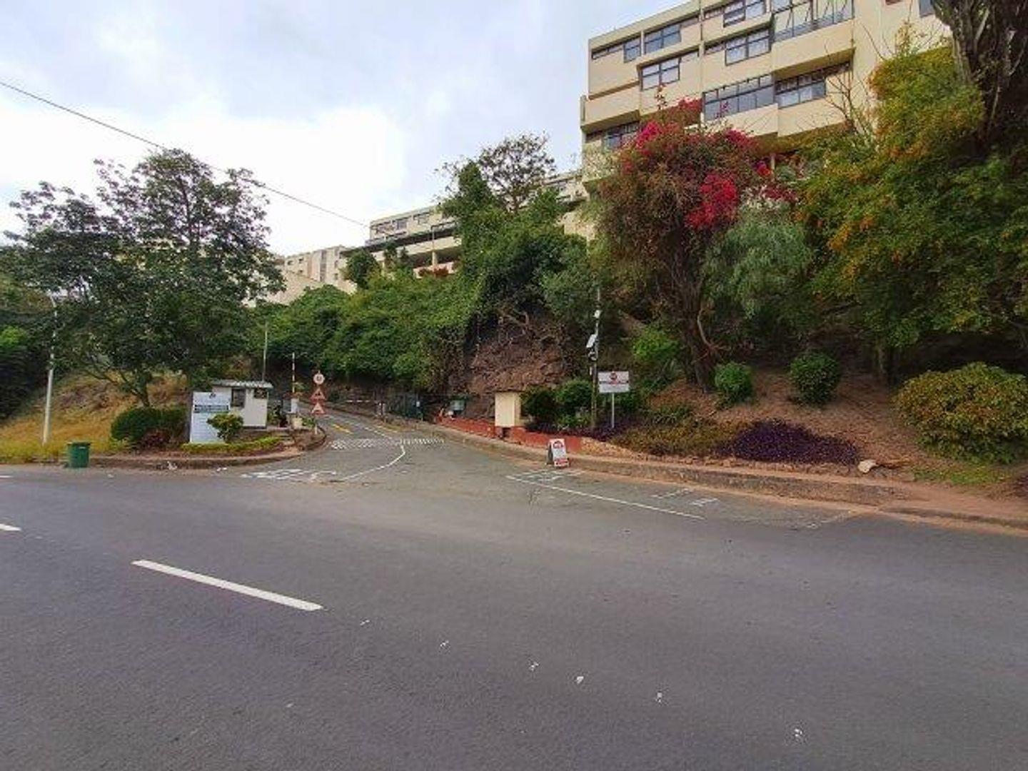 Paradise Valley Property Apartments / flats to rent in Paradise