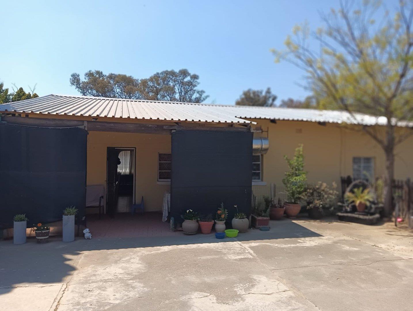 3 Bedroom House for sale in Walker Fruit Farms P24113334423