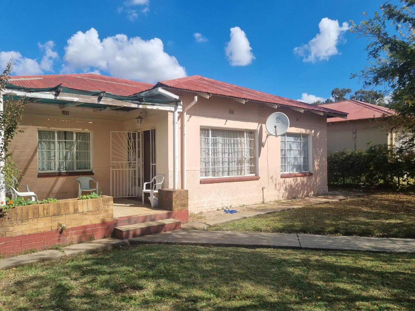 3 Bedroom House for sale in Grootvlei P24113333597
