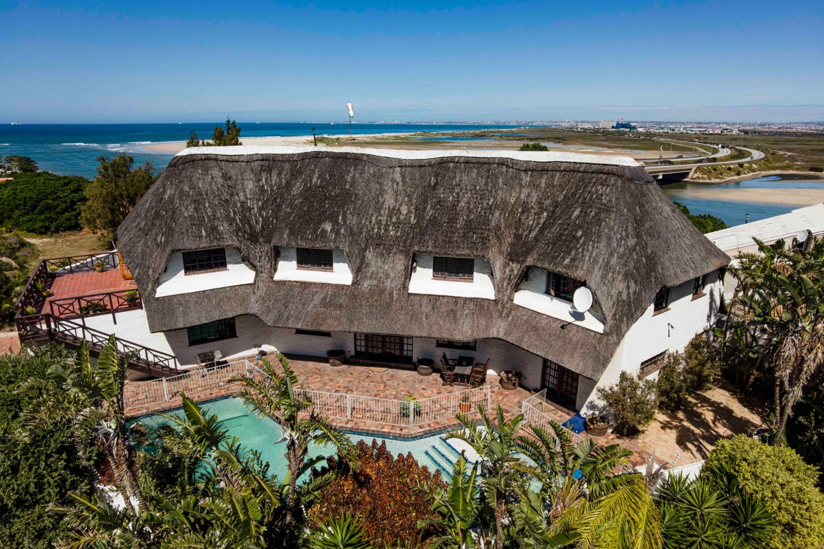 4 Bedroom House for sale in Bluewater Bay 2 Settlers Steps P24