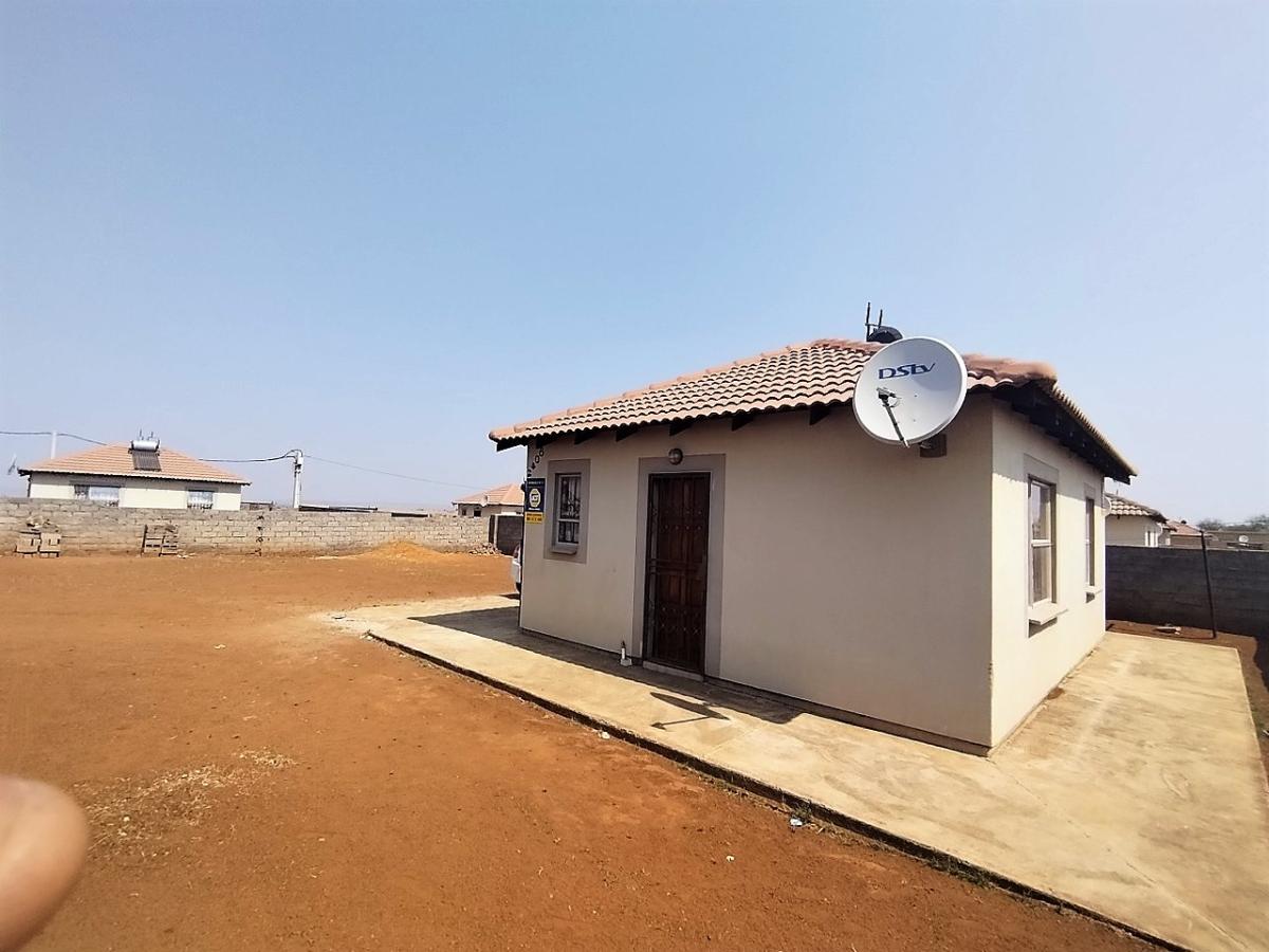 Lufhereng Property Property and houses for sale in Lufhereng