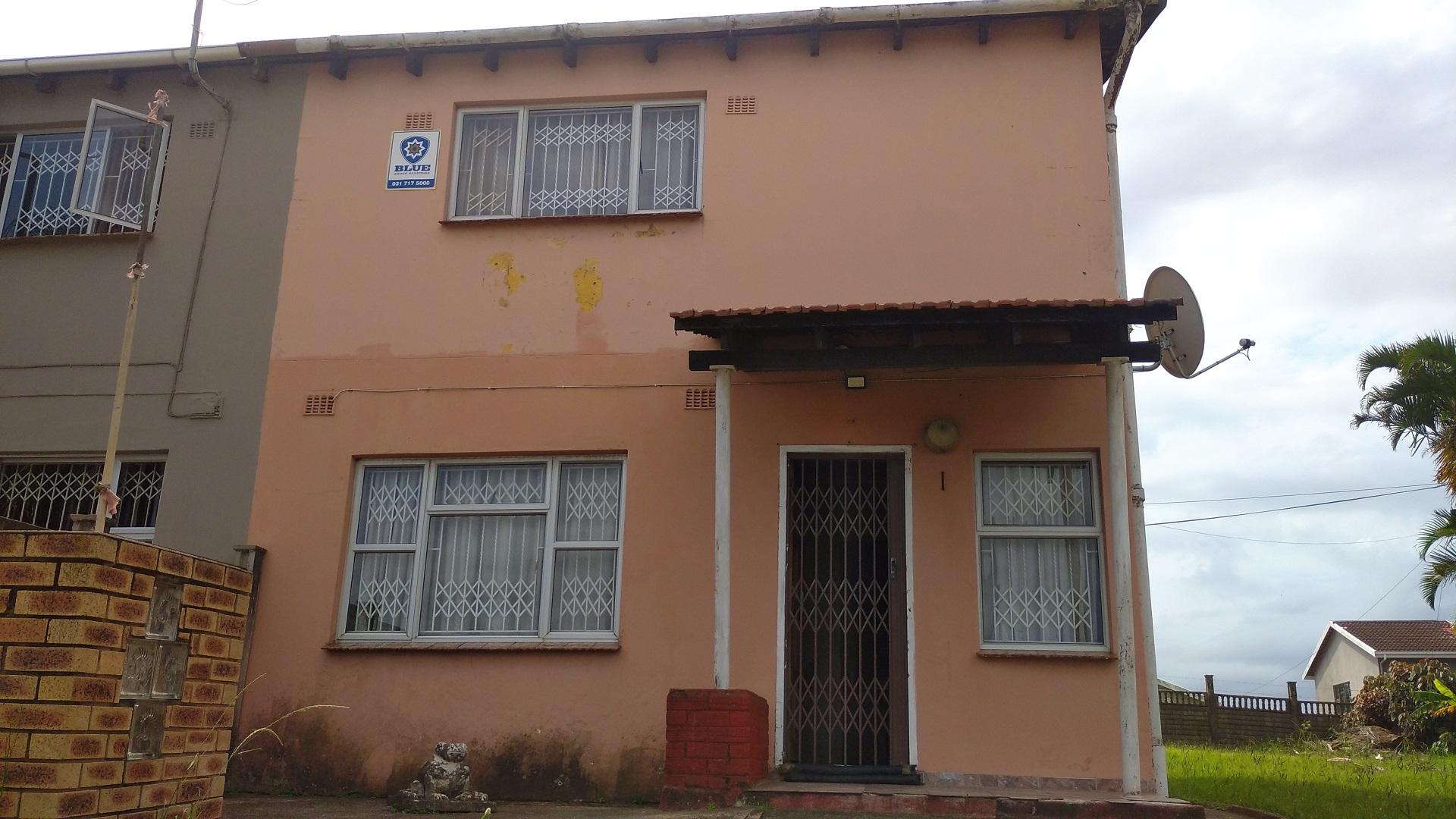 2 Bedroom House for sale in Woodhurst P24114287844