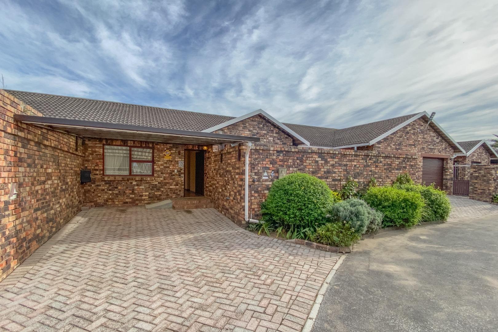 Property and houses for sale in Port Elizabeth Port Elizabeth