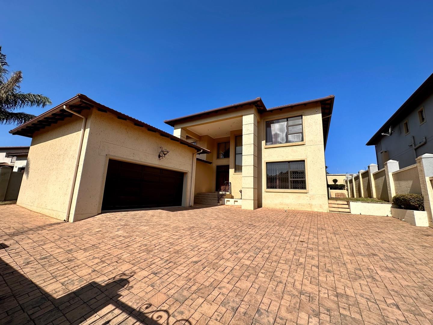 4 Bedroom House for sale in Shelly Beach Stott Street P24113341170