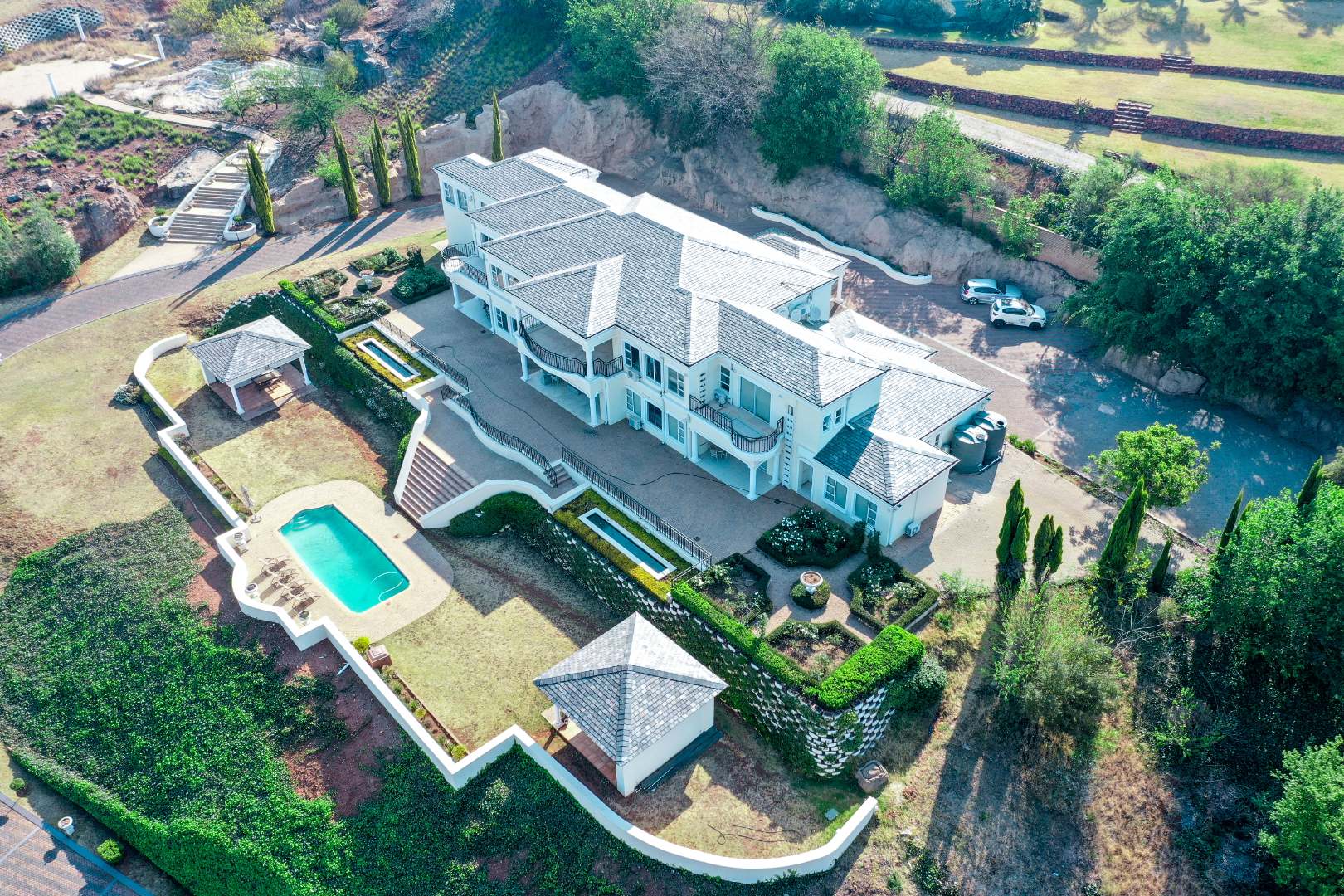 6 Bedroom House for sale in Cornwall Hill P24113341407