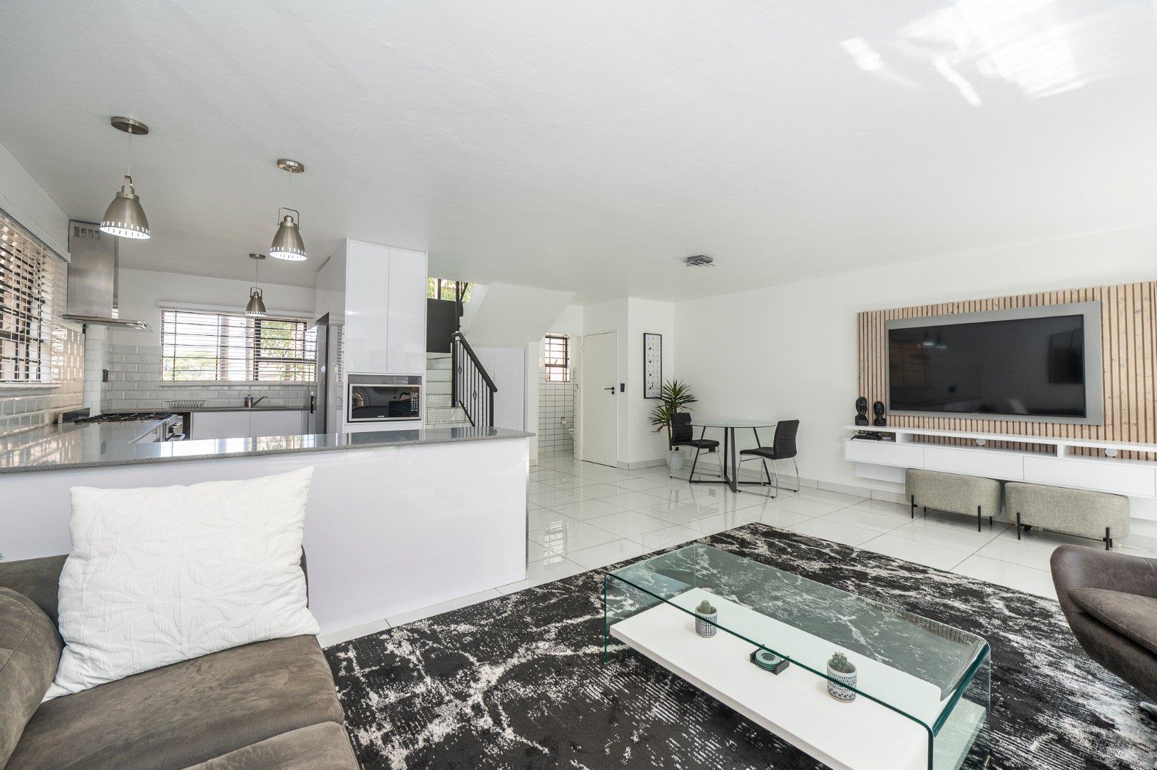 House to rent in Bassonia Rock P24114527371