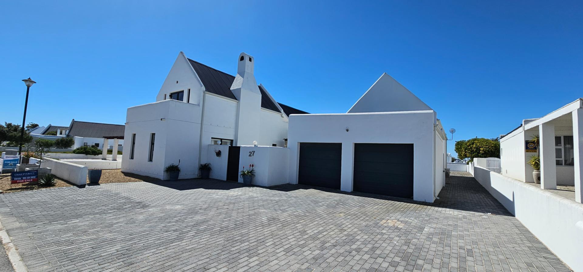 4 Bedroom House for sale in Dwarskersbos P24113343925