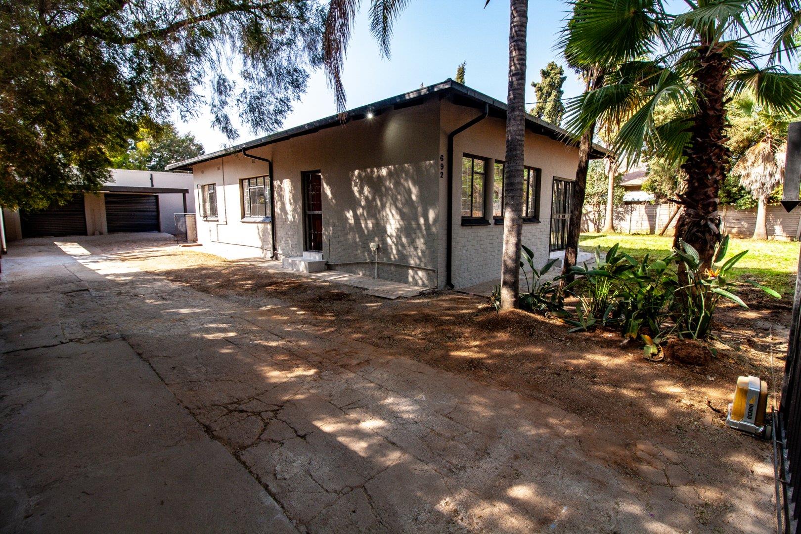 Annlinwes Property Property and houses for sale in Annlinwes