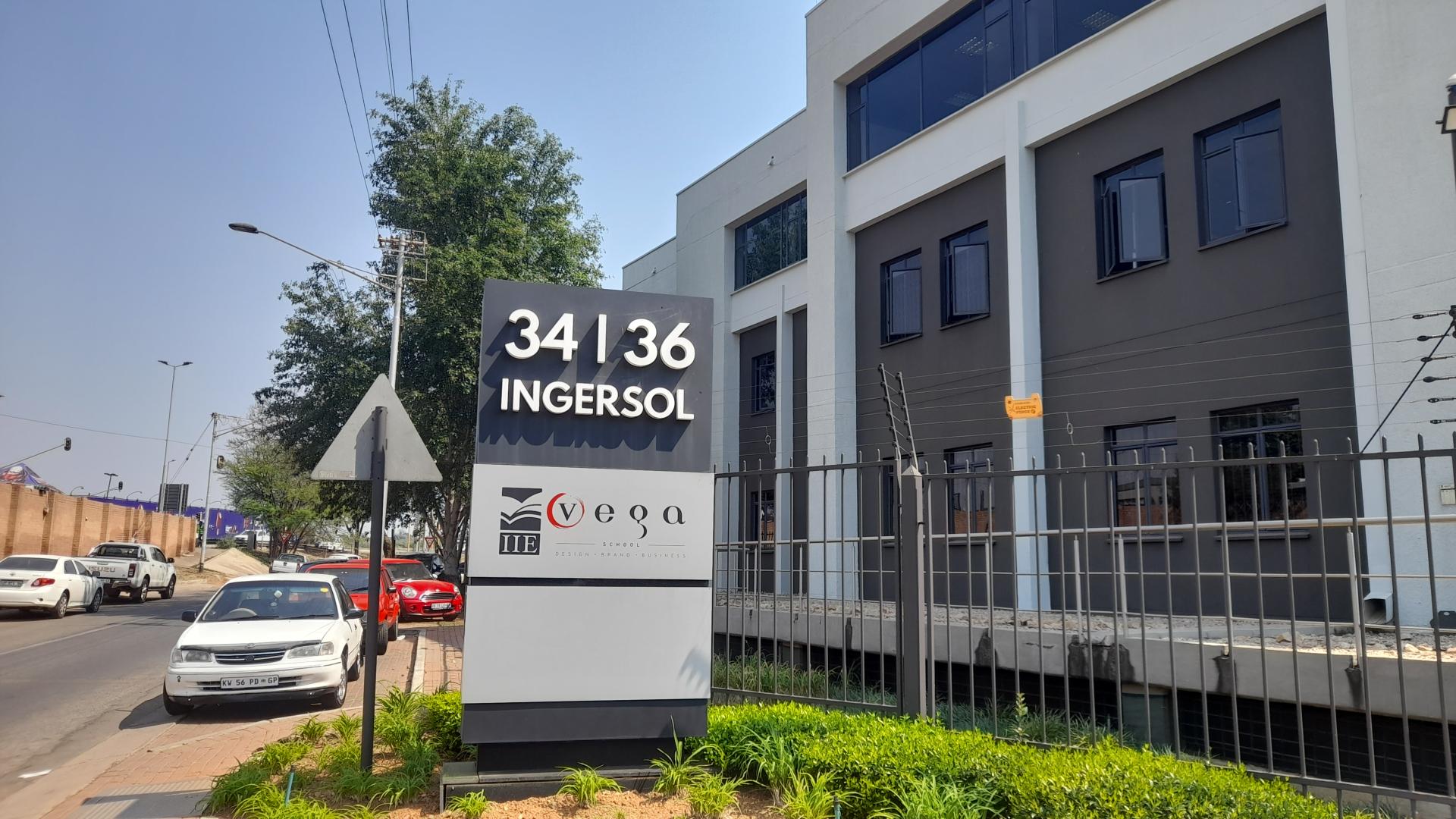 Commercial property for sale in Lynnwood Glen P24113347435